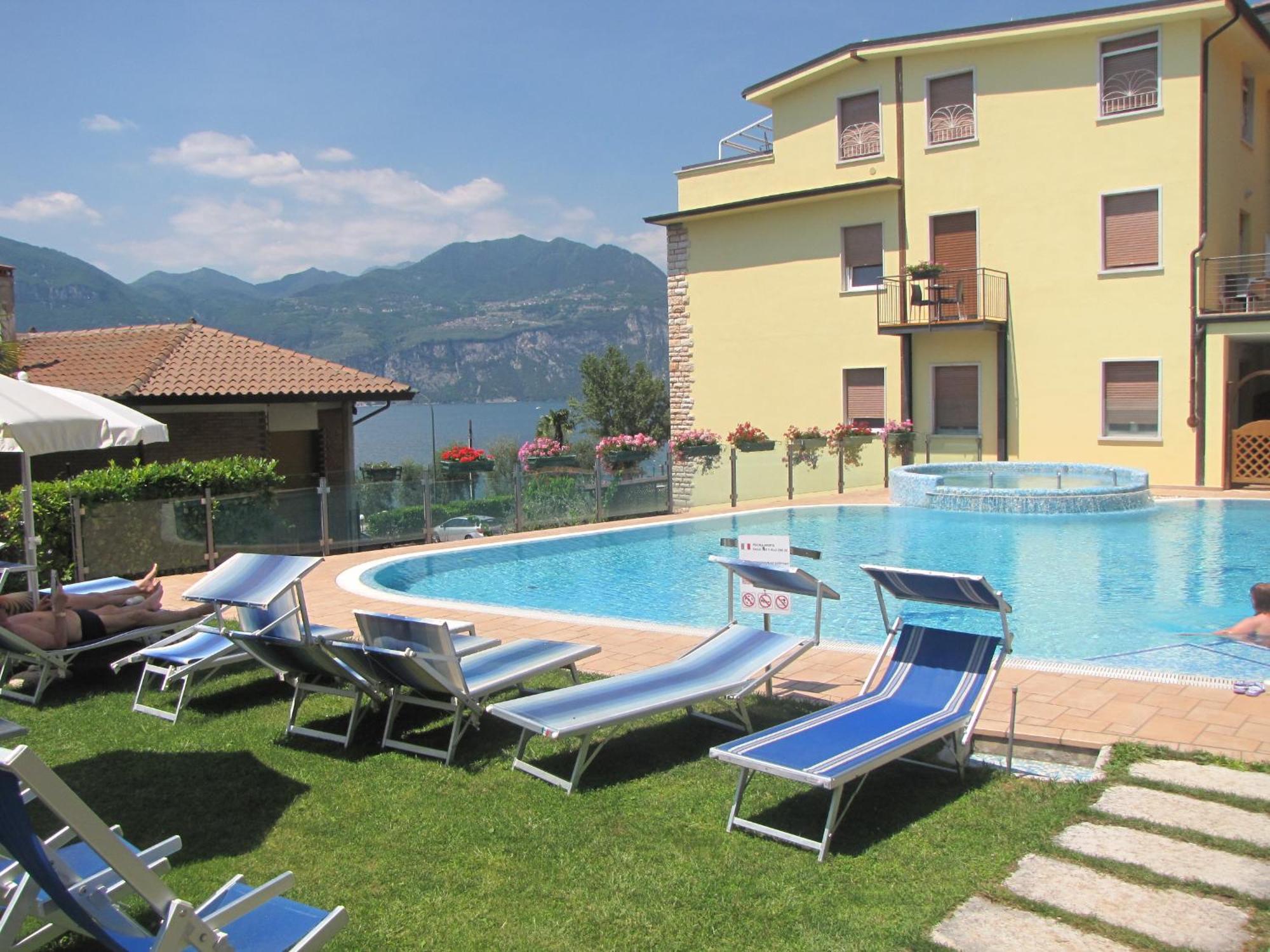 Penthouse Casa Alkea Masse Lake View Brenzone sul Garda Exterior foto